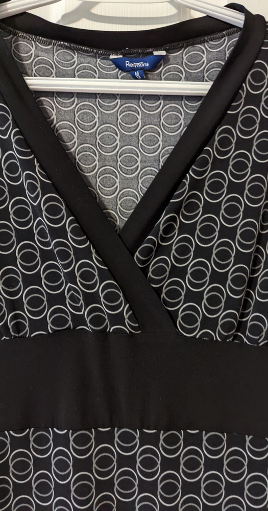Black Patterned Reitmans Top - Picture 2 of 4